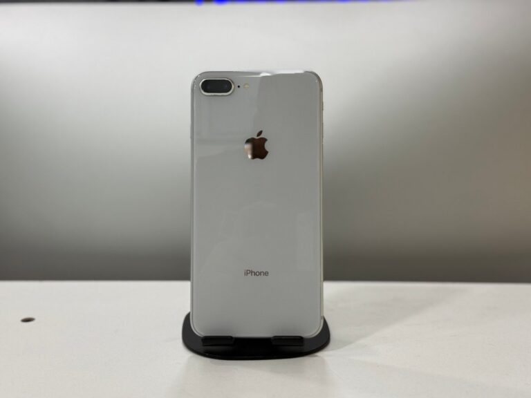 iPhone 8 Plus