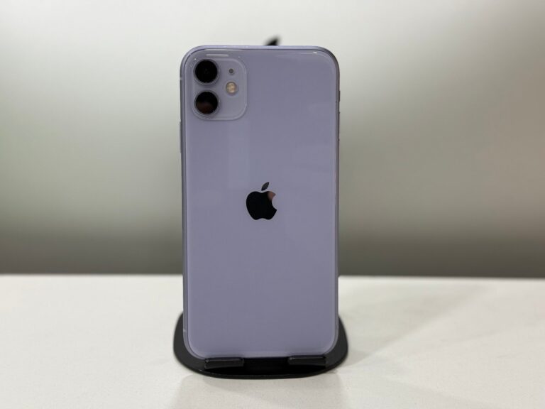 iPhone 11