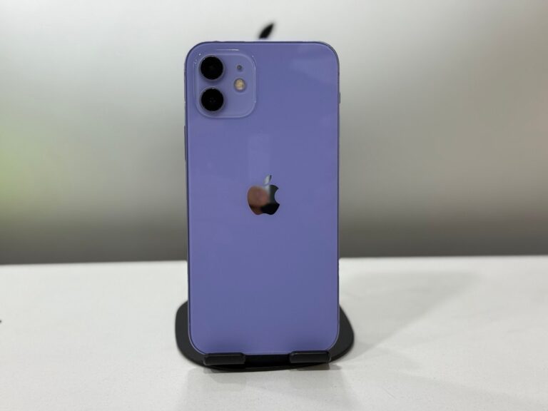 iPhone 12