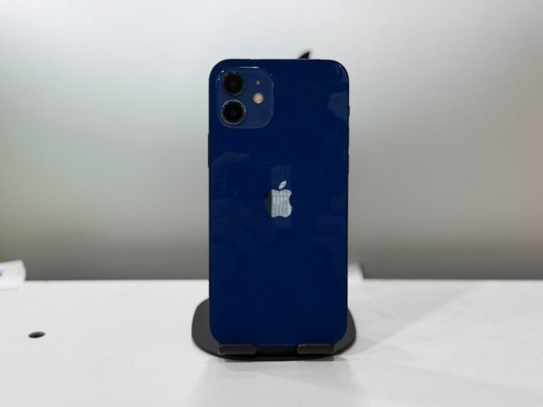 iPhone 12