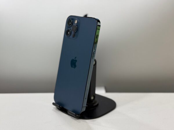 iPhone 12 Pro - Image 2