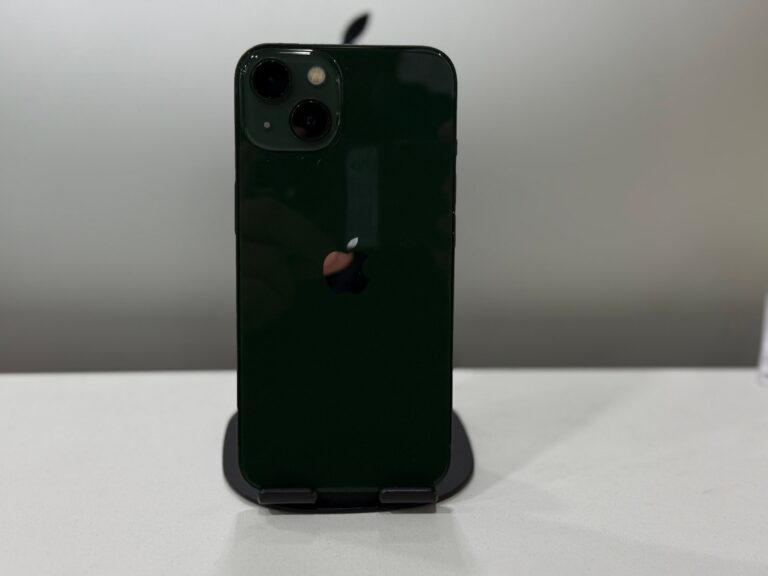 iPhone 13