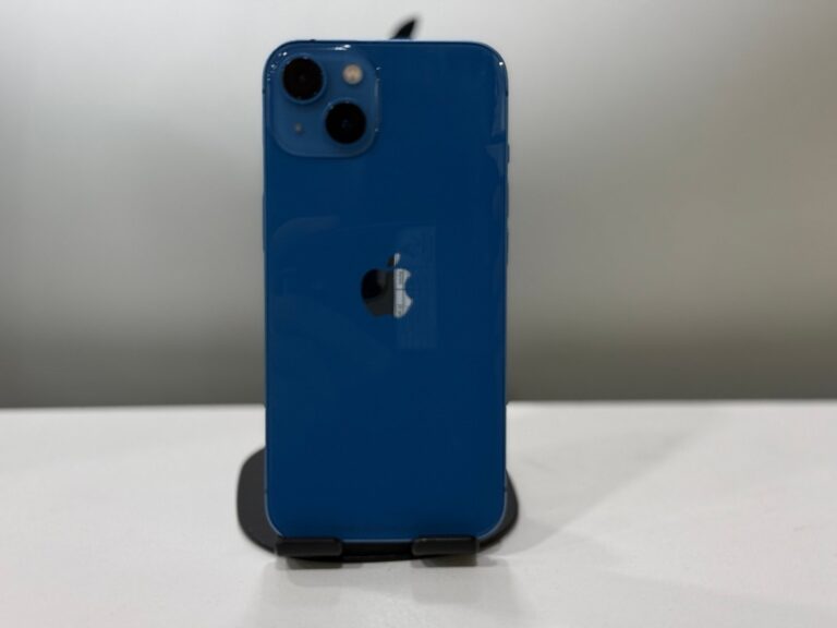 iPhone 13