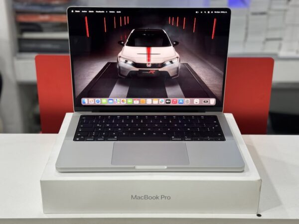 Macbook Pro 2024