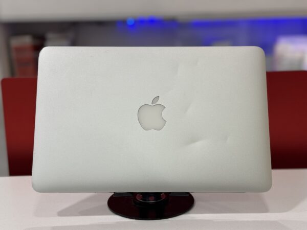 Macbook Air 2013 - Image 5