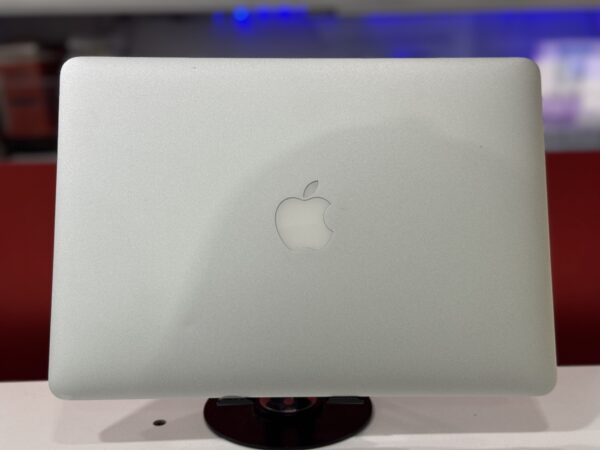Macbook Air 2013 - Image 5