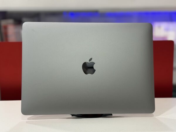 Macbook Air 2020 - Image 5