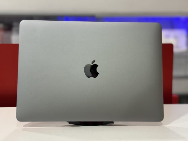 Macbook Air 2020 - Image 5