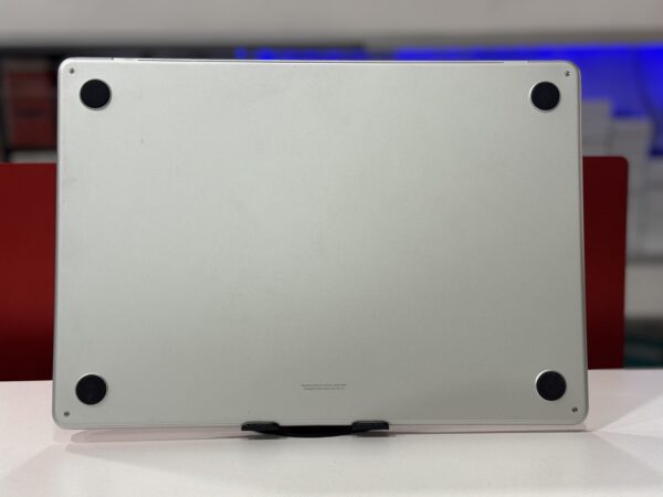 Macbook Air 2023 - Image 4