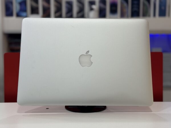 Macbook Pro 2015 - Image 5