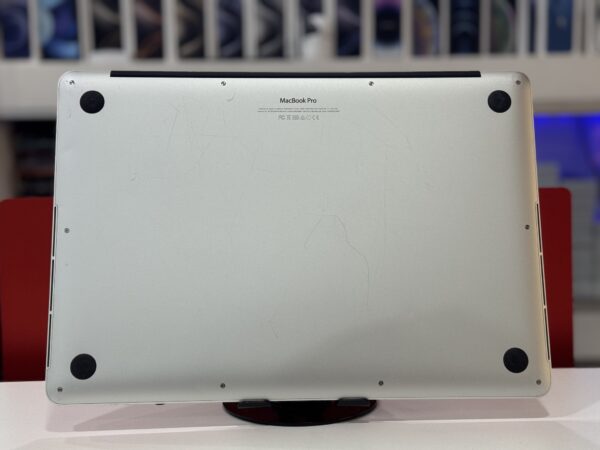 Macbook Pro 2015 - Image 4