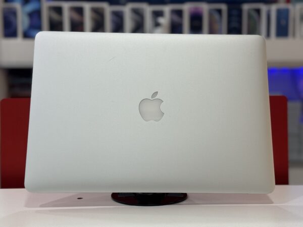 Macbook Pro 2015 - Image 5