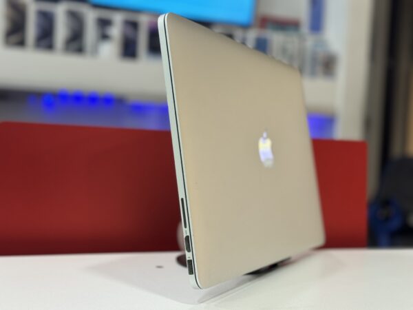Macbook Pro 2015 - Image 3
