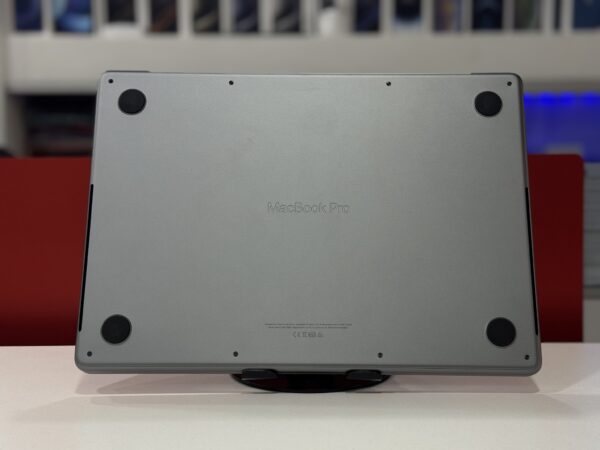Macbook Pro 2021 - Image 4