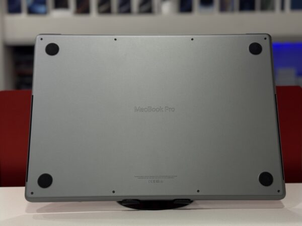 Macbook Pro 2021 - Image 4