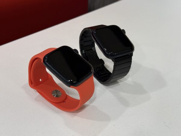 Apple Watch Series SE - Image 4