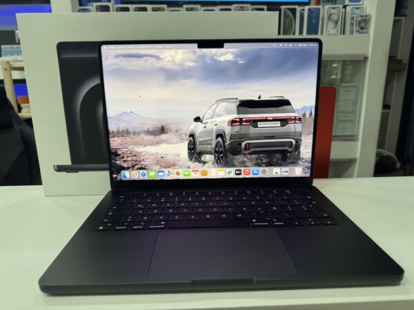 Macbook Pro 2024