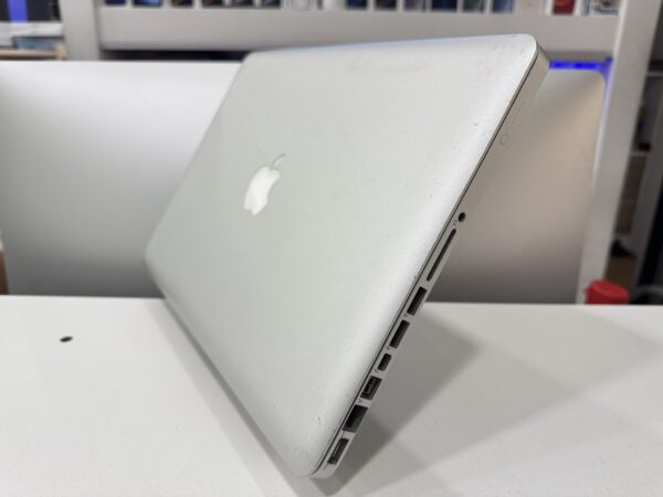 Macbook Pro 2012 - Image 2