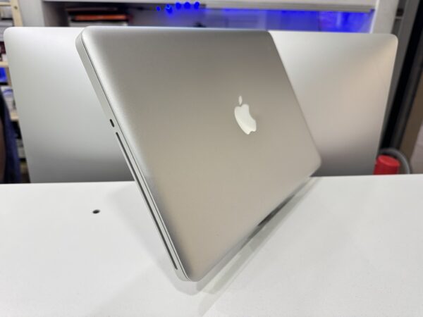 Macbook Pro 2012 - Image 3