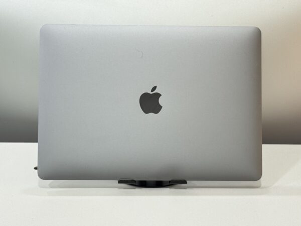Macbook Pro 2020 - Image 5
