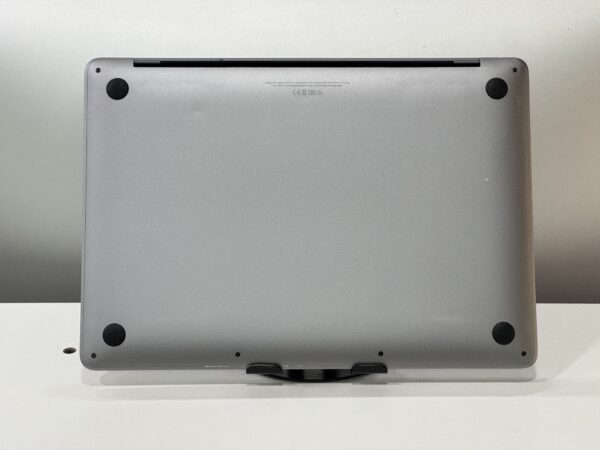 Macbook Pro 2020 - Image 4