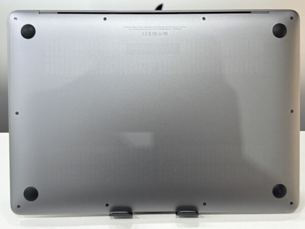 Macbook Air 2018 - Image 5