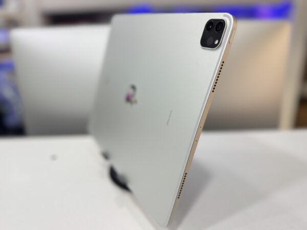iPad Pro 5ta Generacion - Image 4