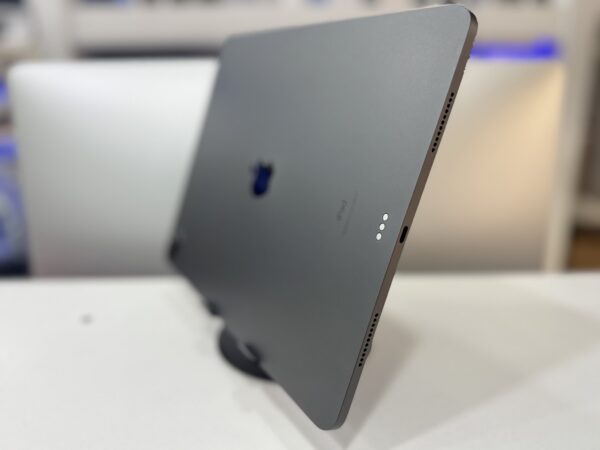 iPad Pro 5ta Generacion - Image 2