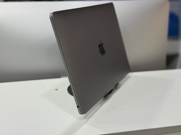 Macbook Pro 2020 M1 - Image 5