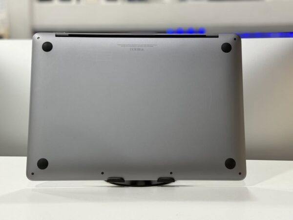 Macbook Pro 2020 M1 - Image 2