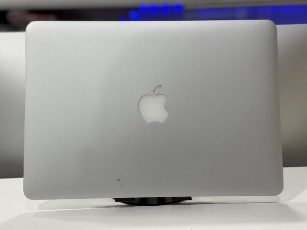 Macbook Pro 2015 - Image 3