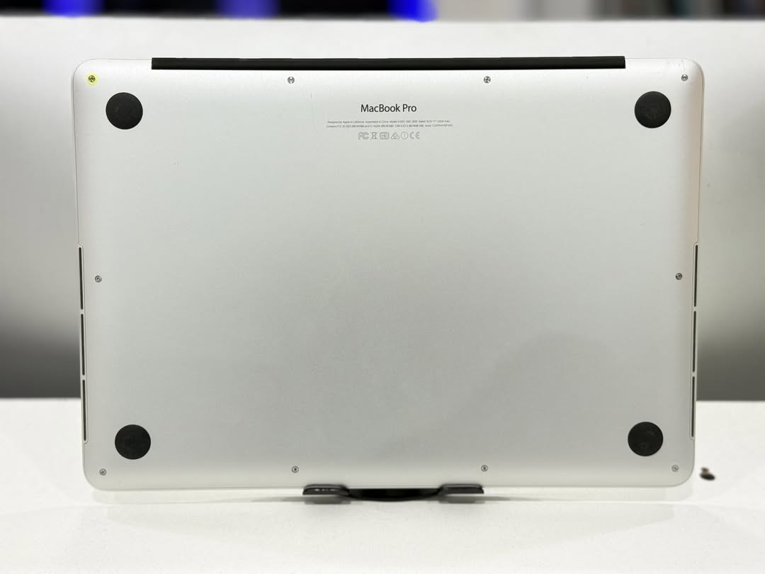 Macbook Pro 2015 - Image 3