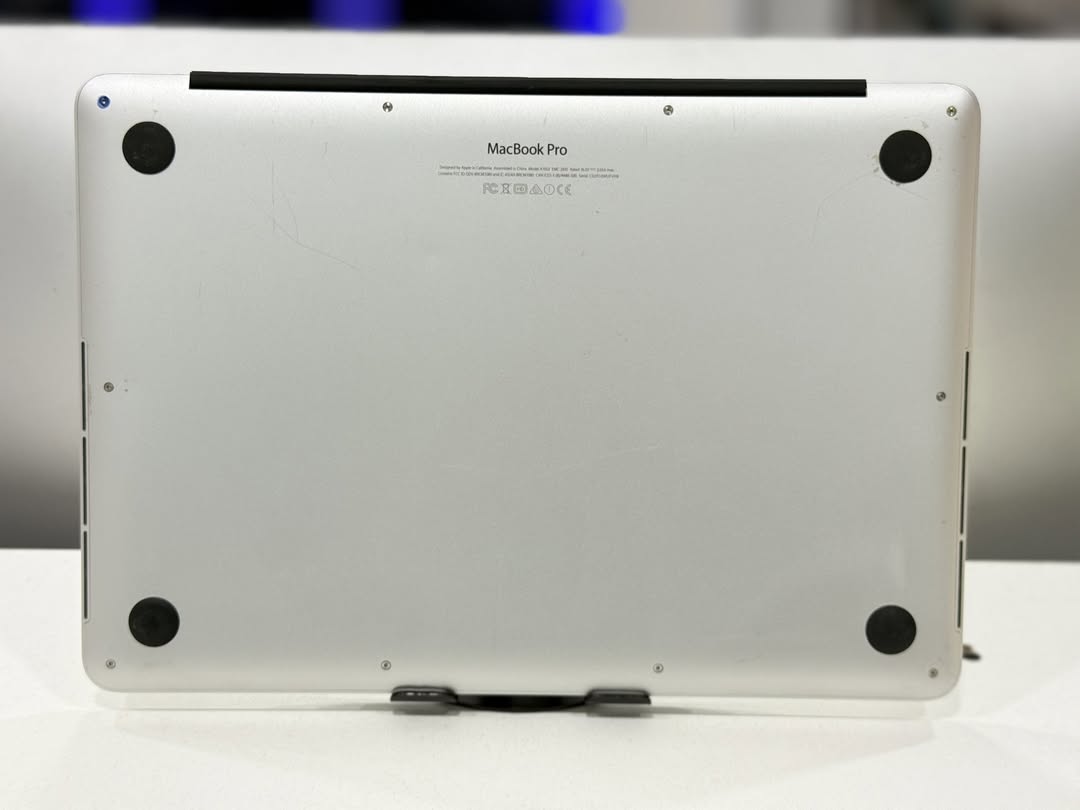 Macbook Pro Retina Early 2015 - Image 4