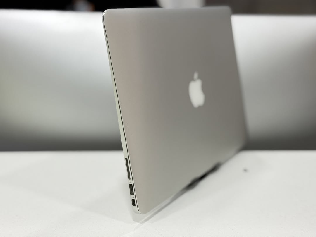 Macbook Air 2015 - Image 5